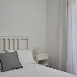 Sunrise Paros By Mr And Mrs White מלון דירות 4*