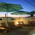מלון דירות Sunrise Paros By Mr And Mrs White 4*