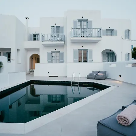 Ξενοδοχείο με διαμερίσματα Sunrise Paros Νάουσα