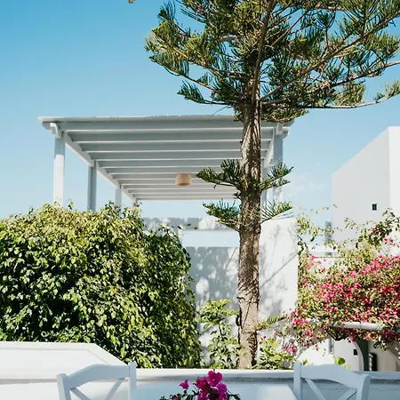 Sunrise Paros By Mr And Mrs White Lägenhetshotell