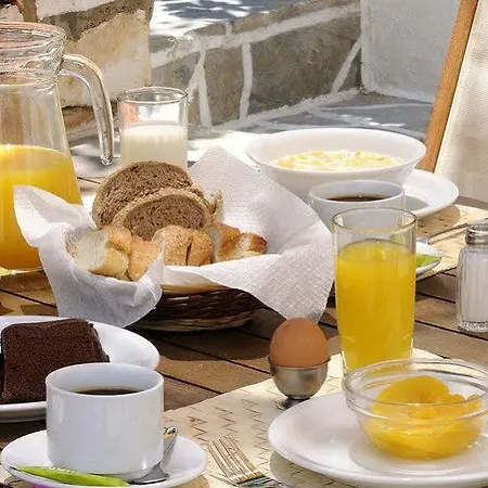 מלון דירות Sunrise Paros 4*