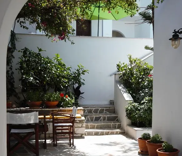 Sunrise Paros شقة فندقية ناوسا